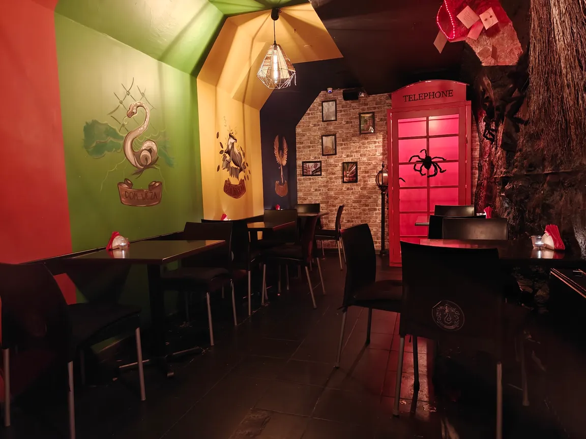 Pub Pod Trzema Miotłami