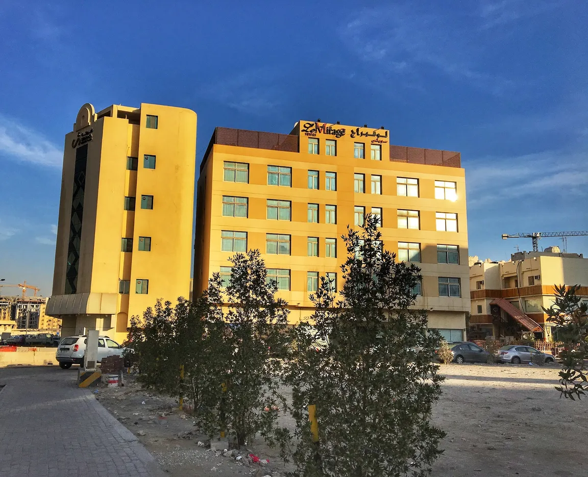 Le Mirage Suites