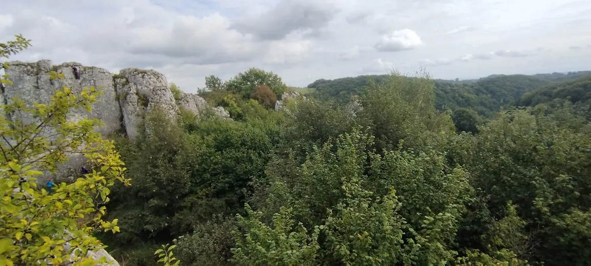 Słoneczne skały