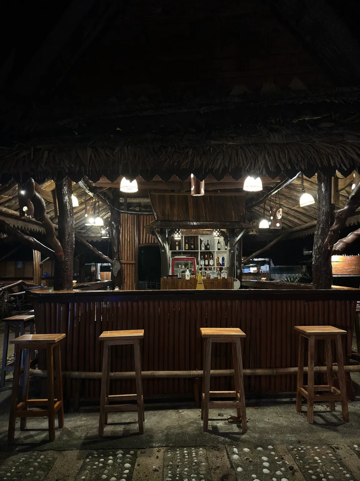 Dugong Beach Club Bar&Restaurant