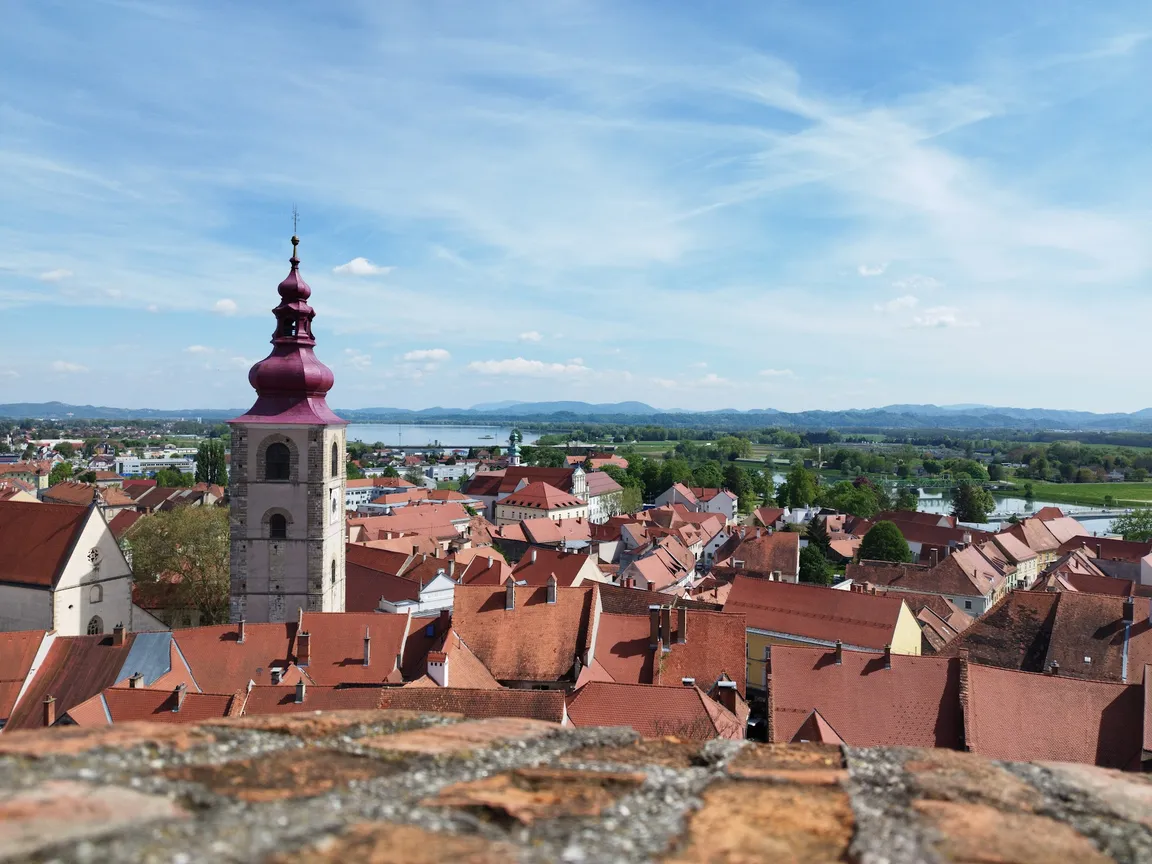 Mestni Stolp Ptuj / Ptuj City Tower