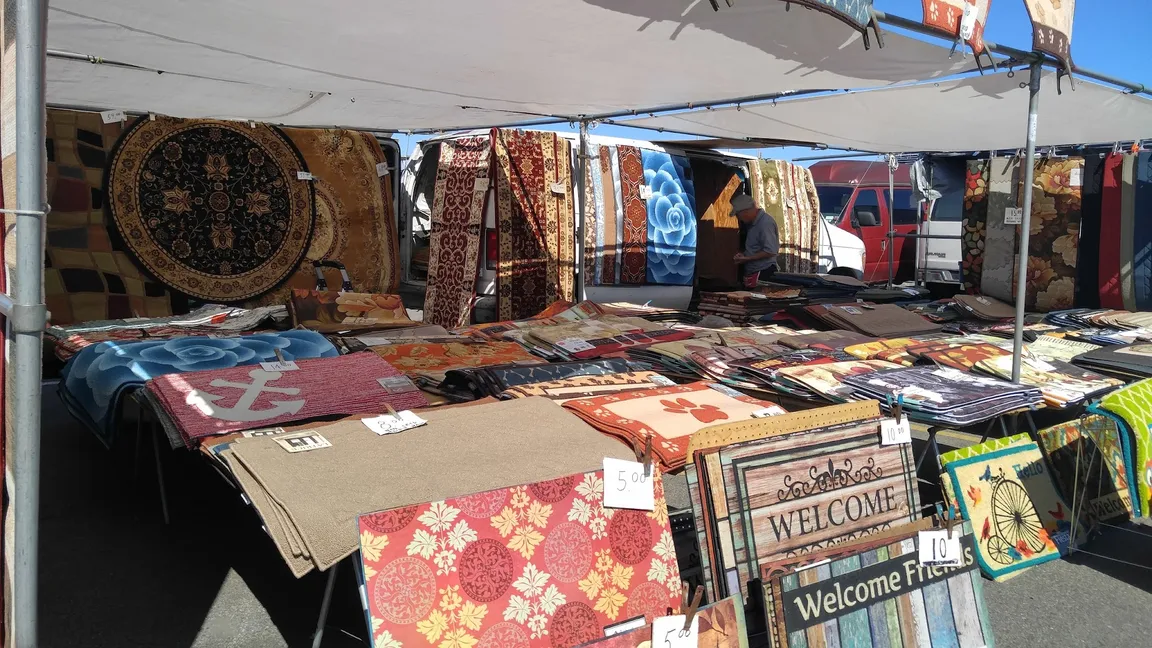 New Meadowlands Flea Market