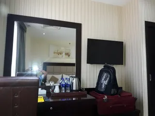 Royal Falcon Hotel