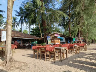 Lomlay Seafood