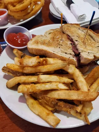 The Playwright Irish Pub