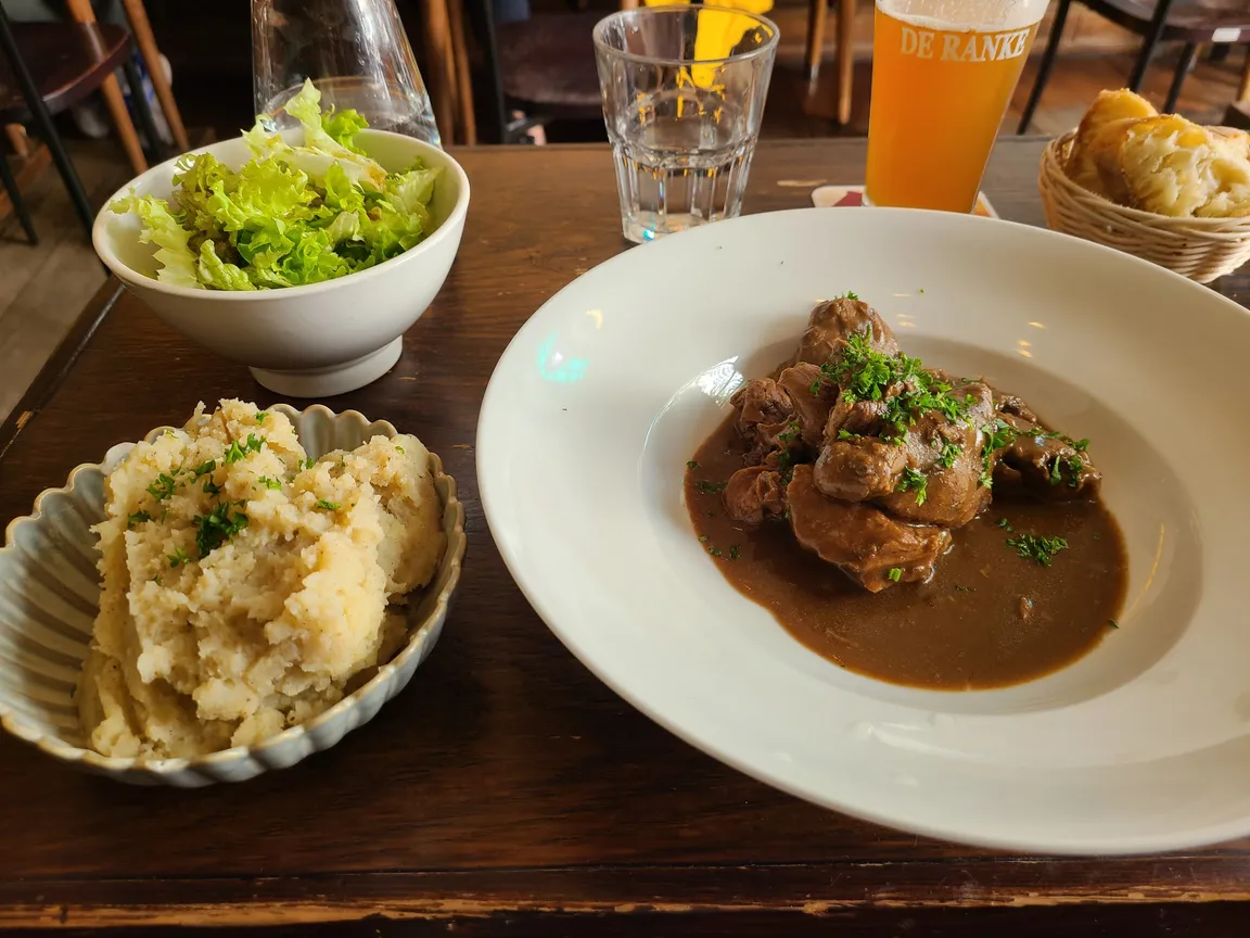 Nüetnigenough