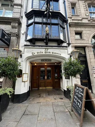 Ye Olde Cock Tavern