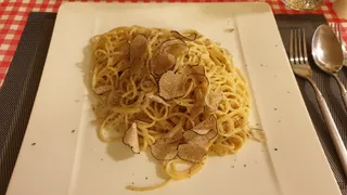 Vinothek-Trattoria Pavia