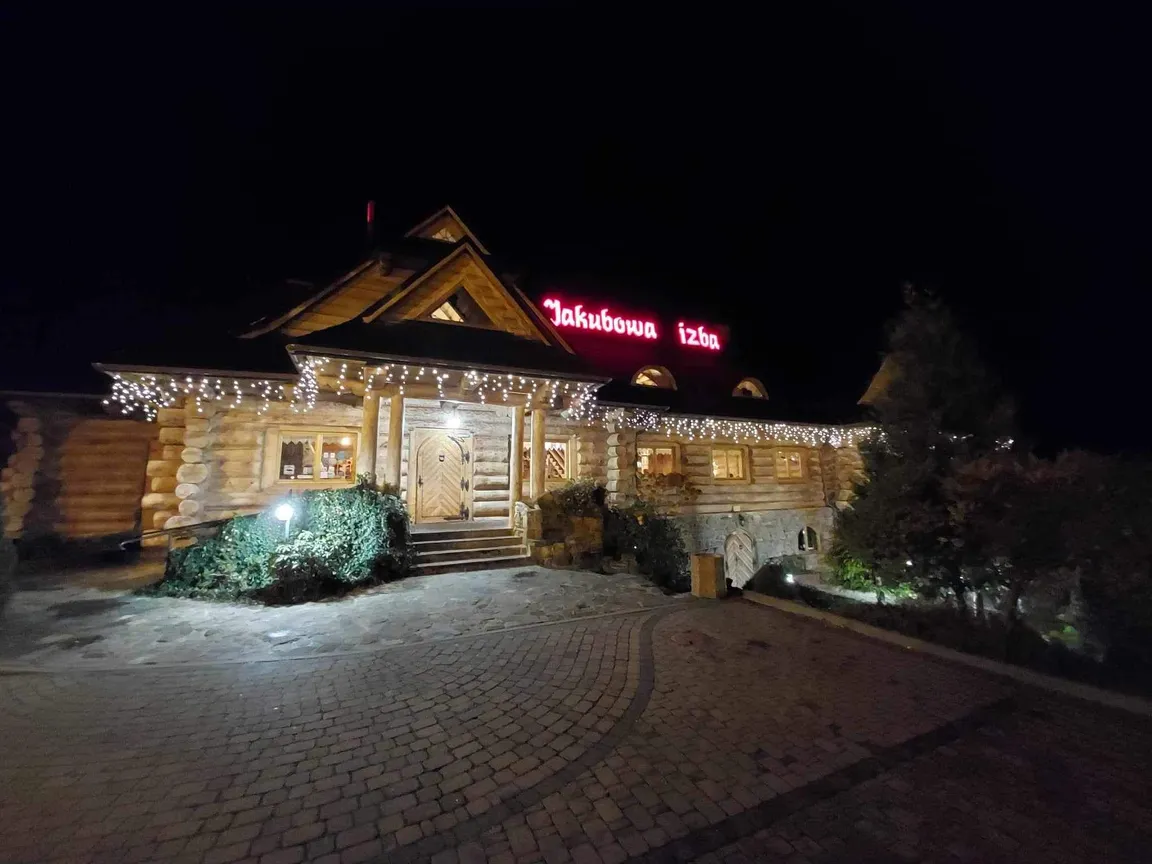 Jakubowa Izba - restauracja | pokoje gościnne | catering