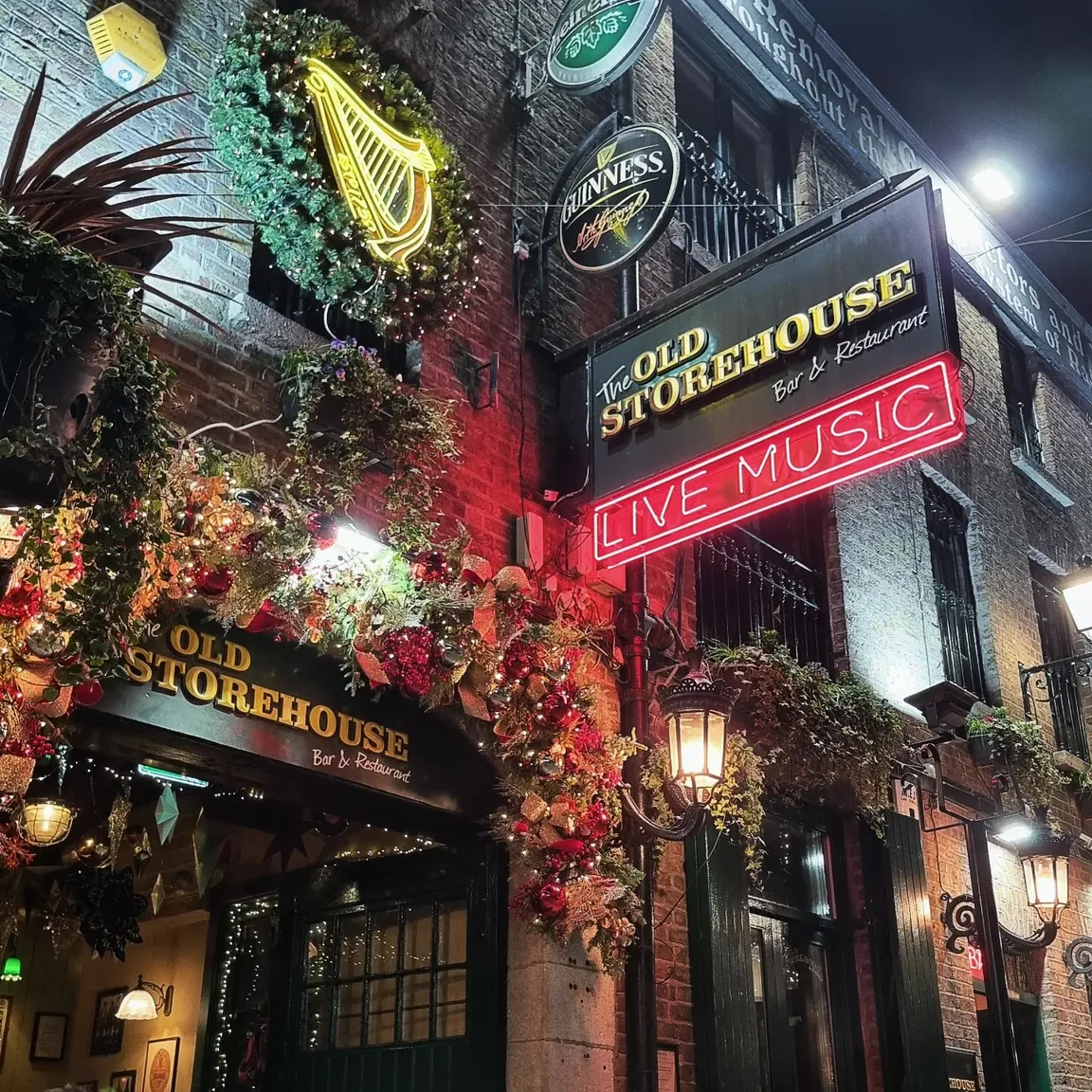 The Old Storehouse Bar and Restaurant