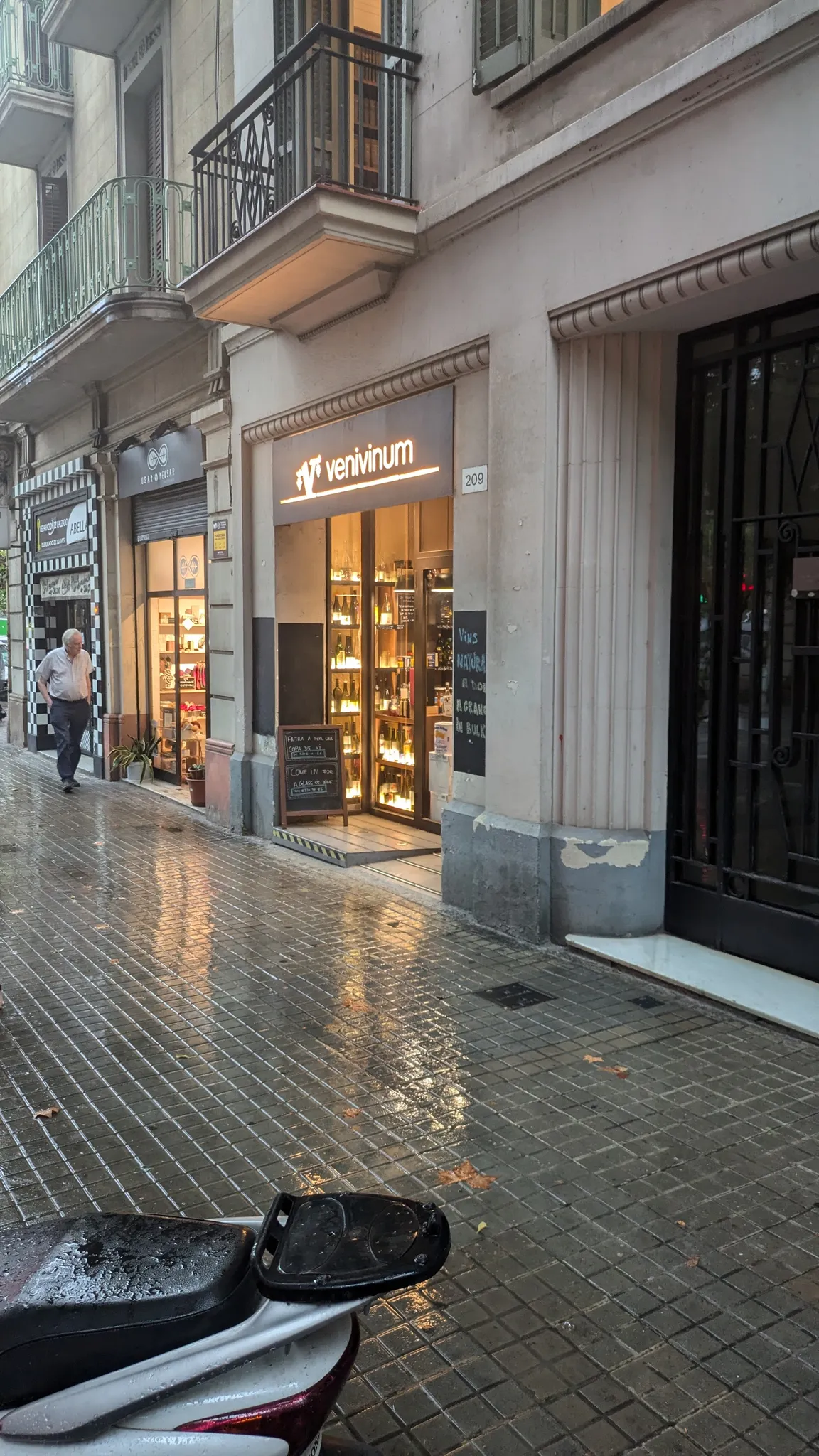 Venivinum Whine Shop | Barcelona