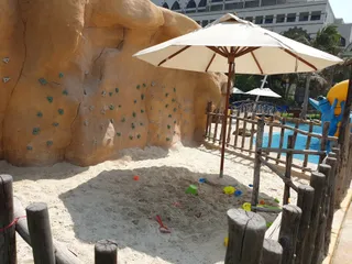 Sinbad's Kids Club