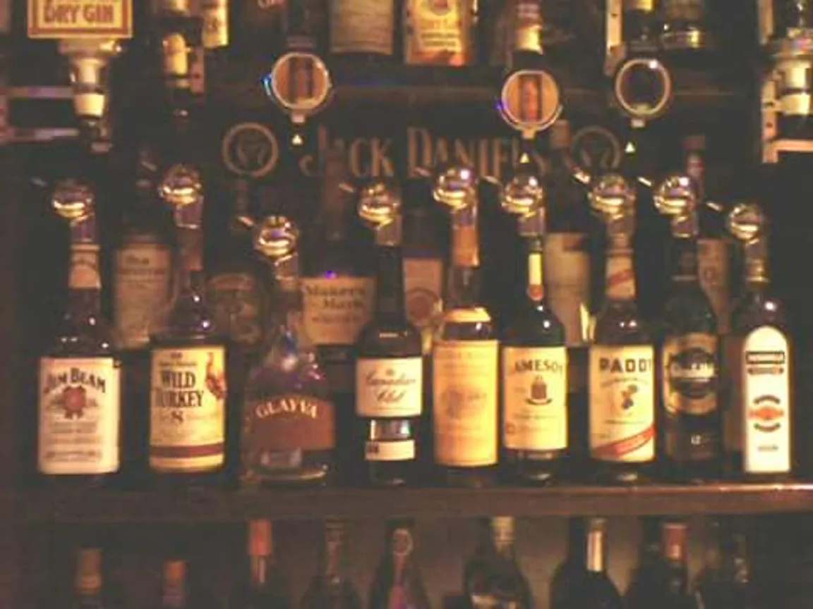 The Drayton's Pub Saloon