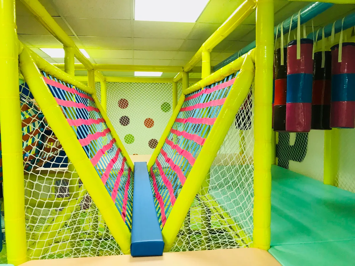 Zabavni centar HIP HOP