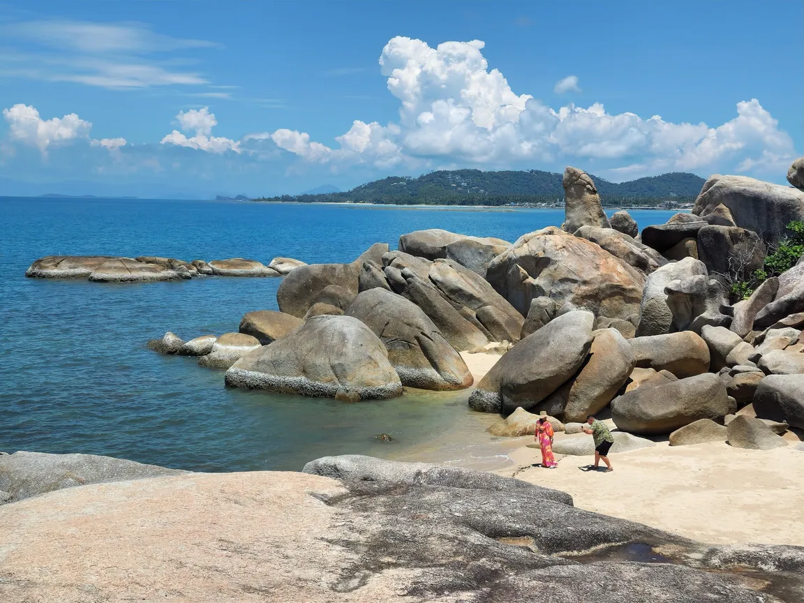 Grandfather and Grandmother Rocks (Hin Ta Hin Yai)