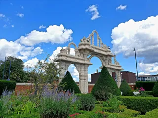 BAPS Shri Swaminarayan Mandir w Londynie