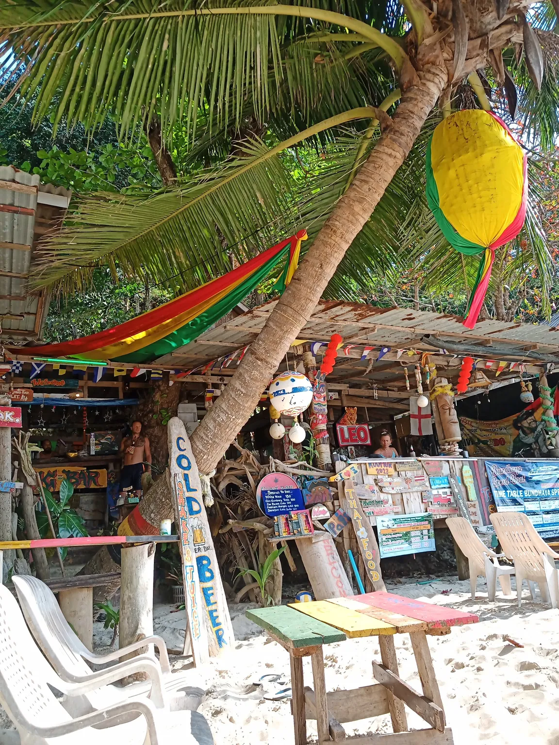 Mong Bar Koh Mook