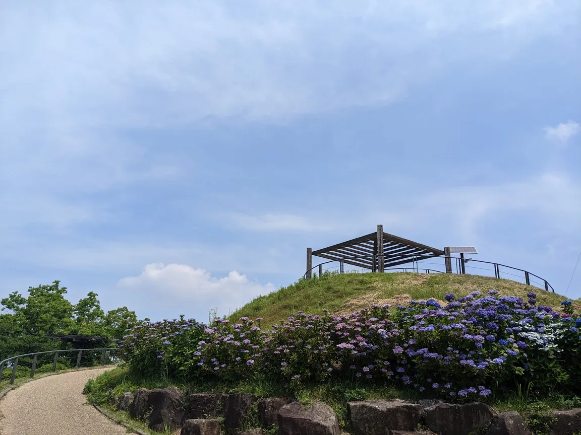 Tohakkei Park