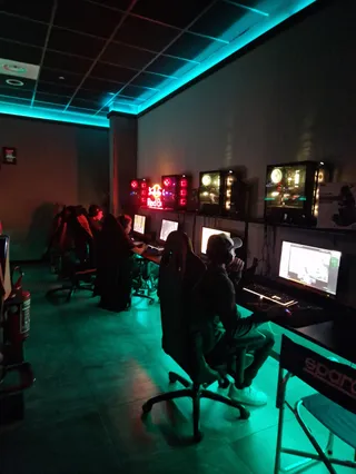 Playground Esport Pub