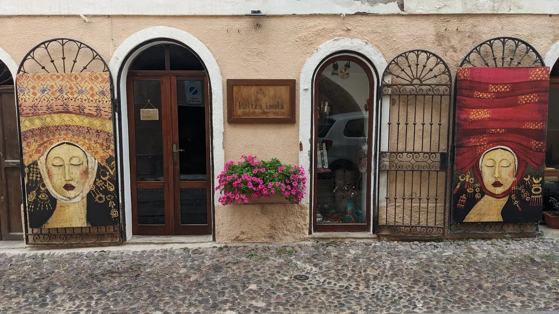 L'Altra Ísola