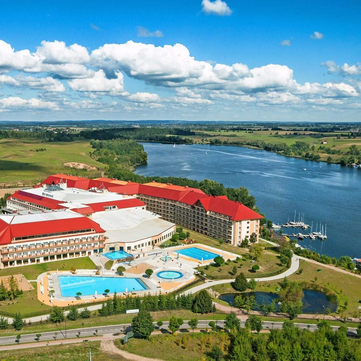 HOTEL GOŁĘBIEWSKI w Mikołajkach