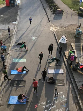 OutdoorAthleten an der Neckarwiese