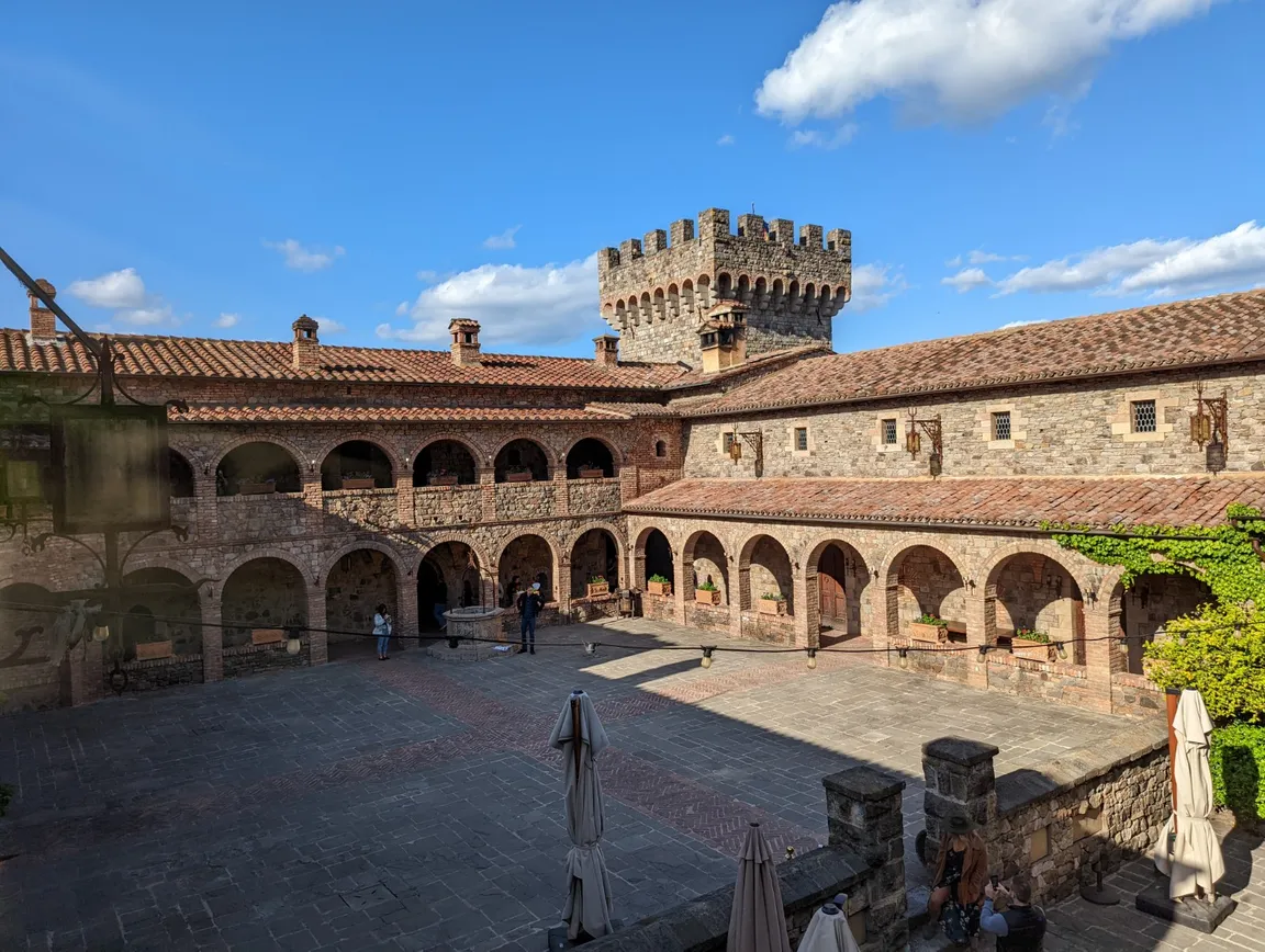 Castello di Amorosa