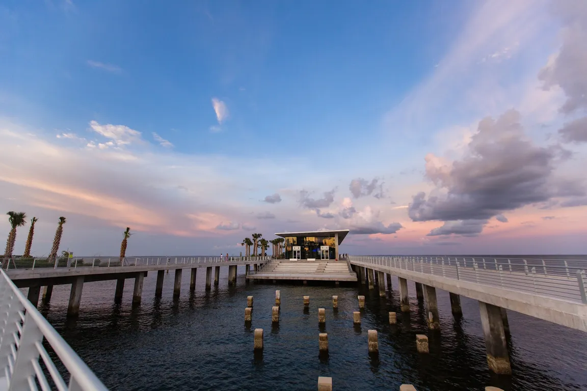 Tampa Bay Watch Discovery Center
