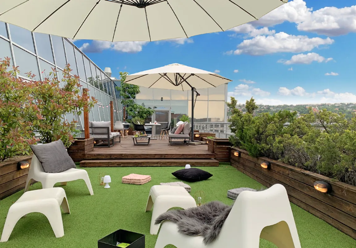 Guru Sky Terrace & Penthouse
