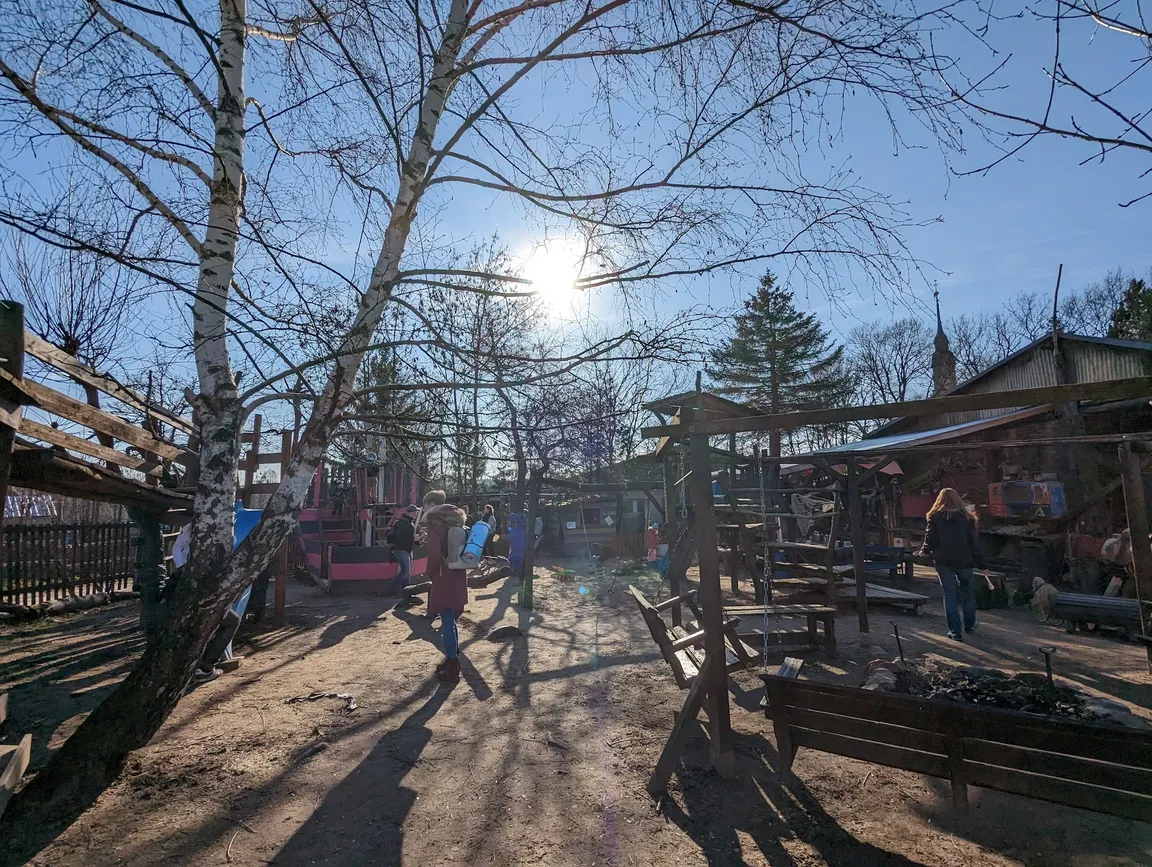 Kinder- und Jugendfarm "Spielwiese"