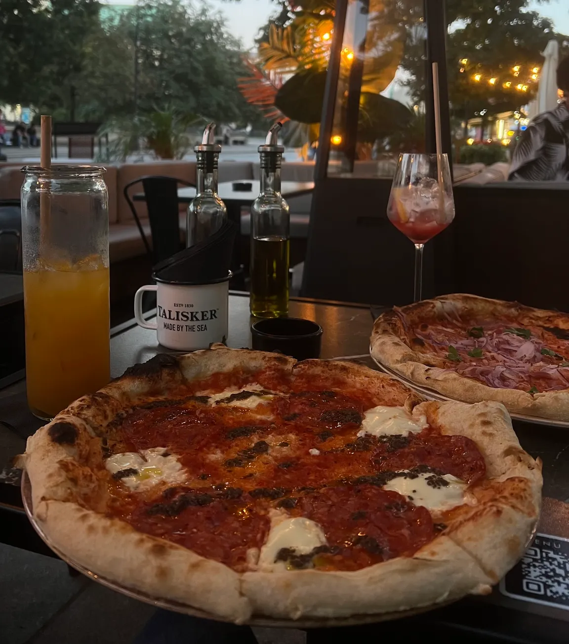 Klar Cocktail Bar & Pizza,