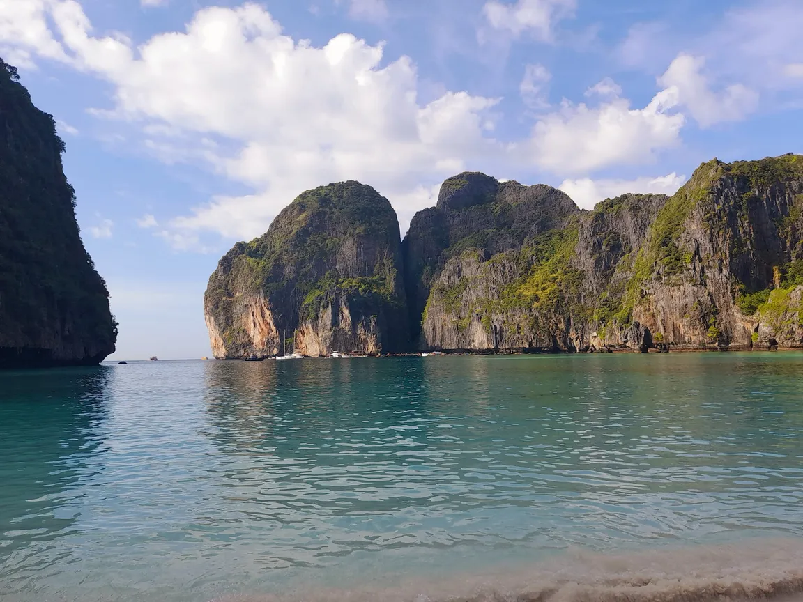 Monkey Bay