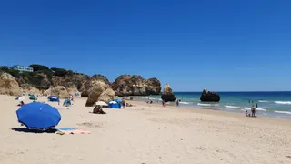 Praia dos Três Irmãos