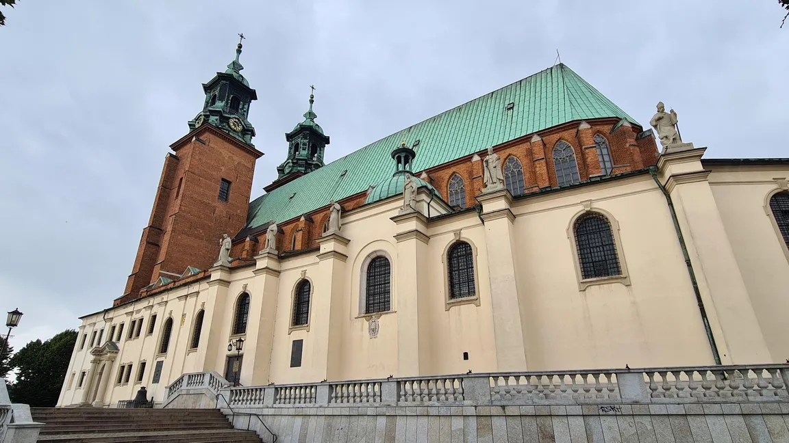 Bazylika Prymasowska Sanktuarium św. Wojciecha