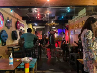 On Street Bar