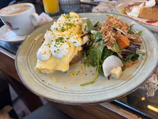 THIRSTY Kitchen:Bar & Brunch