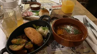 Restauracja ukraińska "Karczma Did Panas"