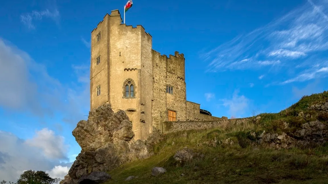 Roch Castle