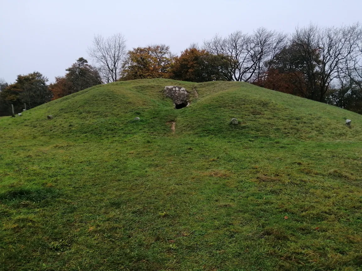 Uley Long Barrow (Hetty Pegler's Tump)