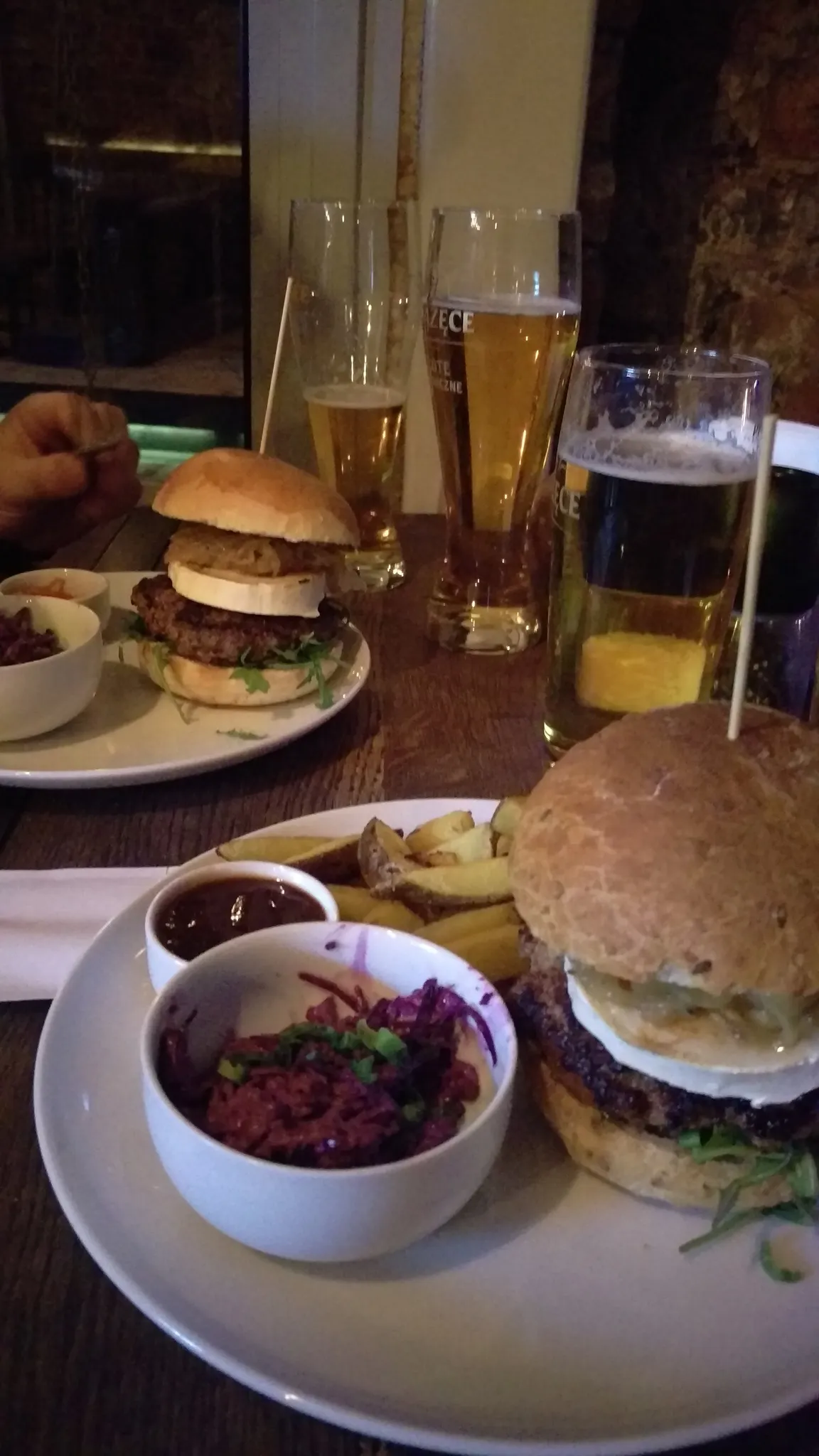 Cooler Club&Food