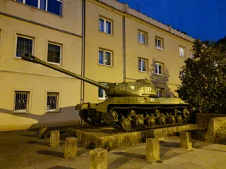Czołg IS-2 - Pomnik