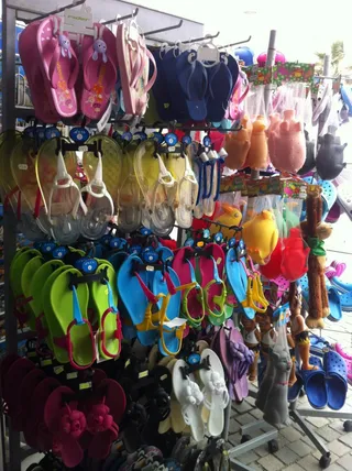 Sea View Souvenir & Gift Shop.