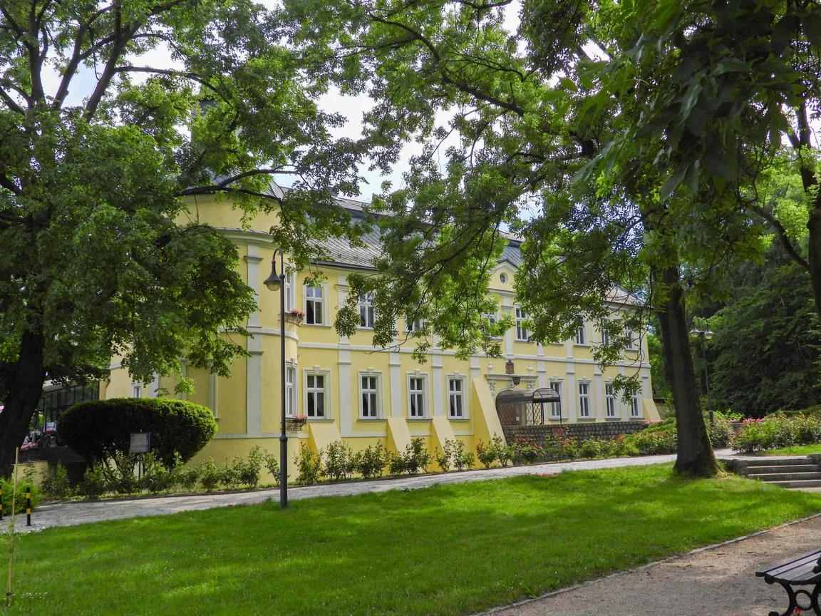 Zamek Chałupki | Hotel & Restaurant