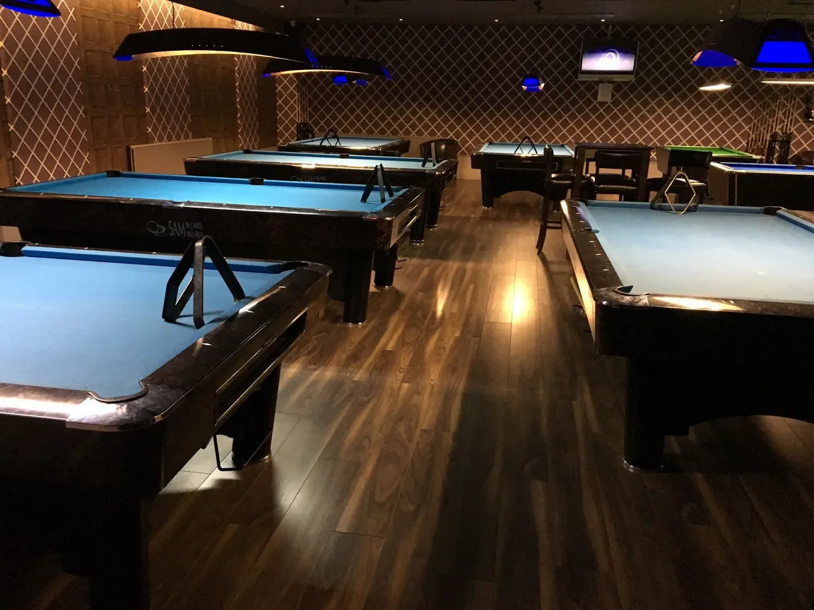 Raging Ball Club Greenford