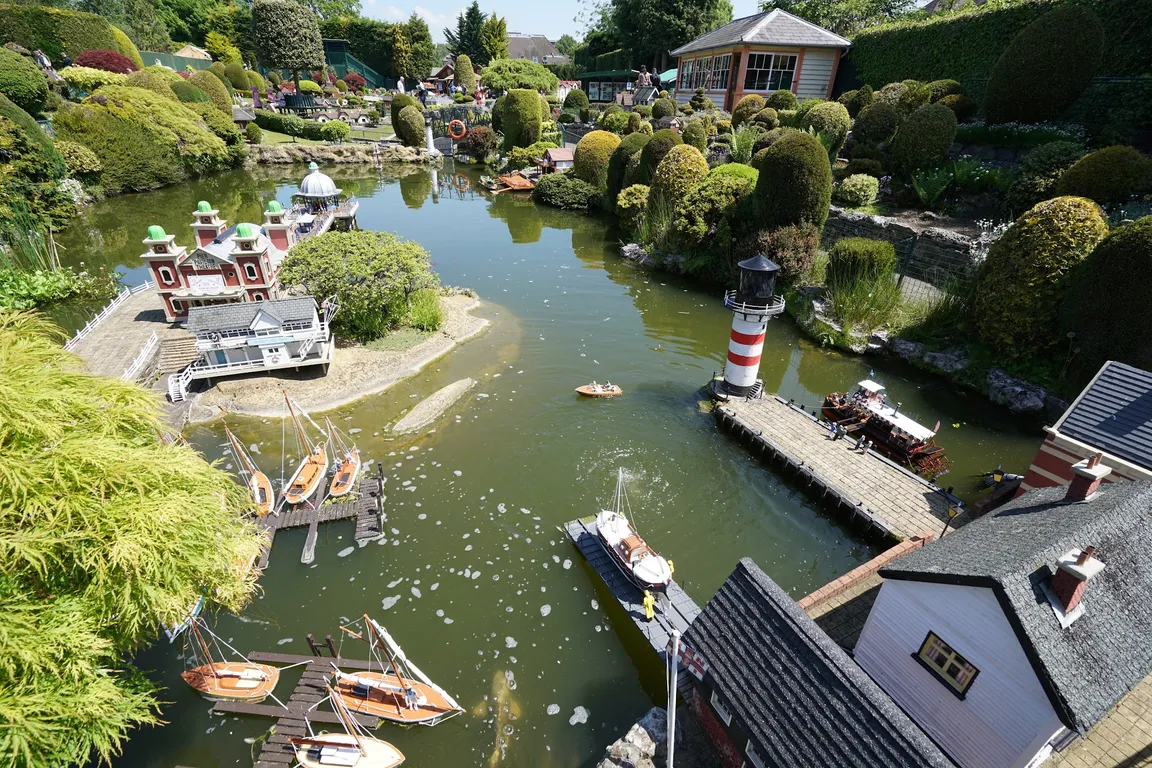 Bekonscot Model Village & Railway