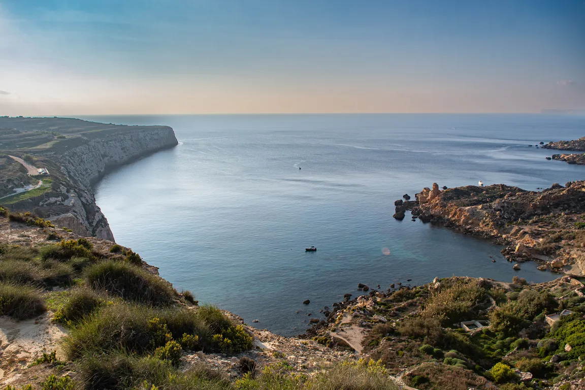 Fomm ir-Riħ Beach