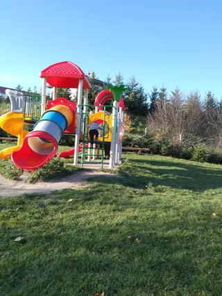 Rodzinny Park Rozrywki - Bryllandia