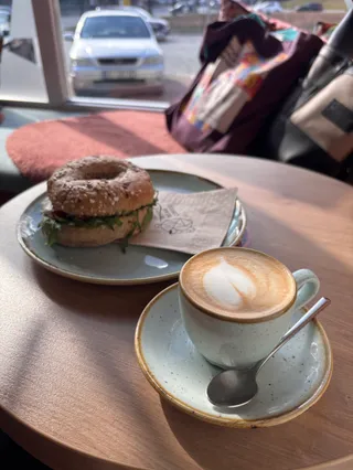 The White Bear Coffee Liniarskiego
