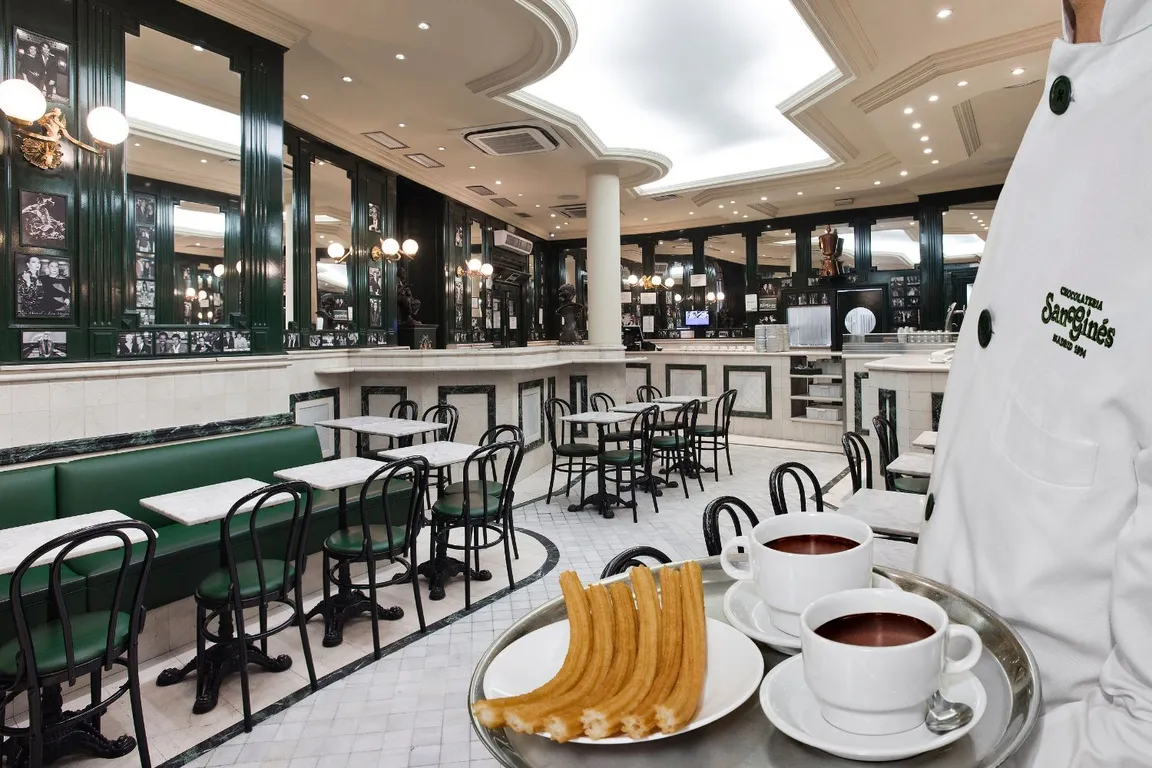 Chocolatería San Ginés