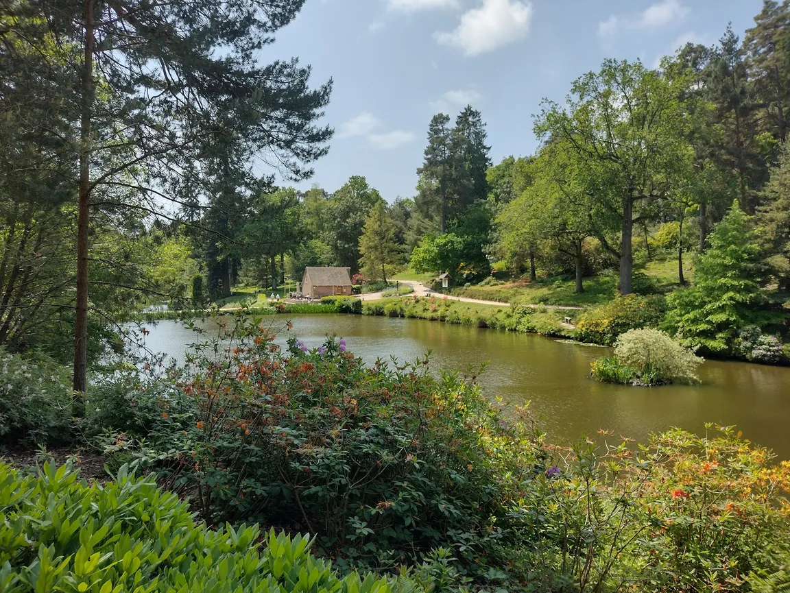 Leonardslee Lakes & Gardens